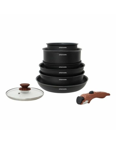 Batterie de cuisine 8 pièces Arthur Martin : casseroles et poêles antiadhésives pour une cuisine moderne.
