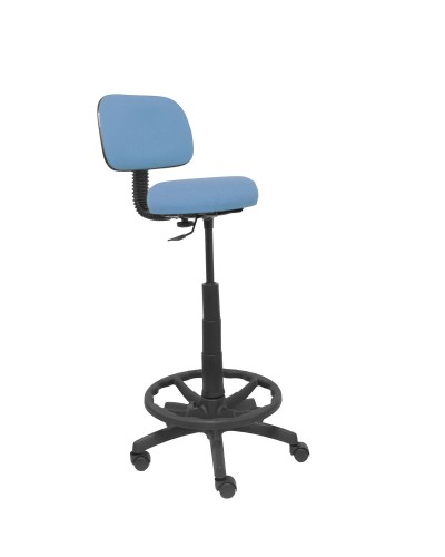 Tabouret Llanos P&C : design élégant, confort supérieur pour la cuisine et le bar.
