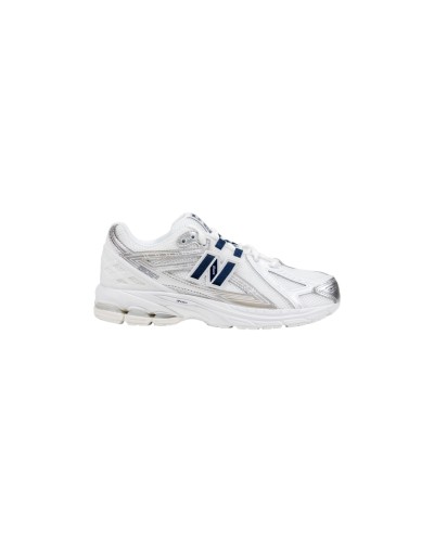 New Balance Women Sneakers
