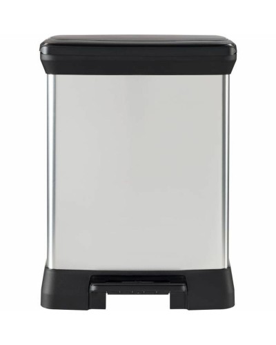 Cubo de basura Curver de 30 L de plástico resistente y a prueba de fugas.
