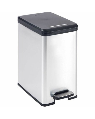 Cubo de basura Curver de 25L de plástico gris para residuos domésticos.
