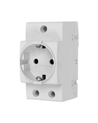 Revalco 16 A White Socket - Indoor and Outdoor Use
