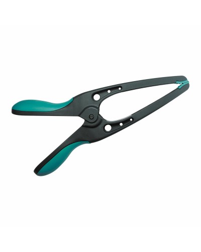 Pinces à bec long Wolfcraft pour travaux de précision.
