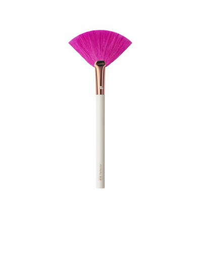 Urban Beauty United France Makeup Brush - Soft Bristles for Makeup
