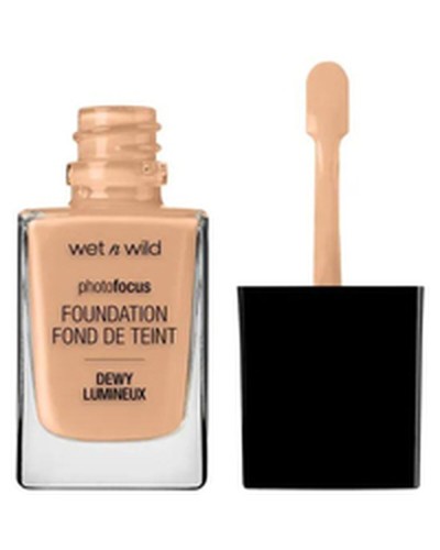 Liquid Make Up Base Wet n Wild Foundation Dewy Classic Beige 30 ml