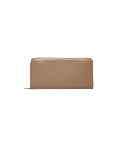 Calvin Klein  Women Wallet