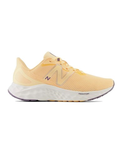Chaussures de Running pour Adultes New Balance WARISCS4 Marron Clair