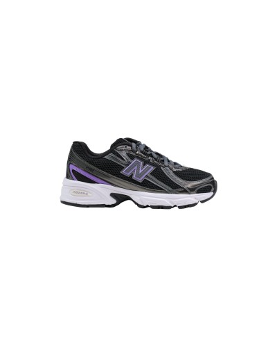 New Balance Women Sneakers