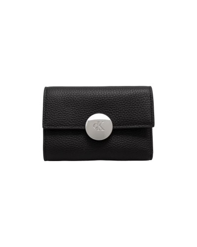 Calvin Klein  Women Wallet