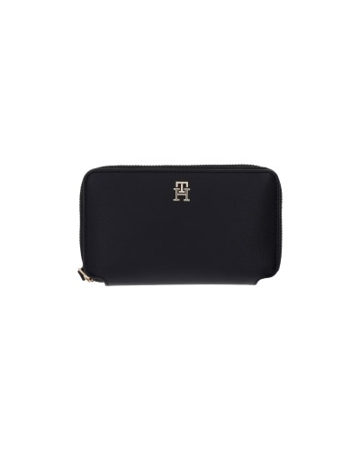 Tommy Hilfiger  Women Wallet