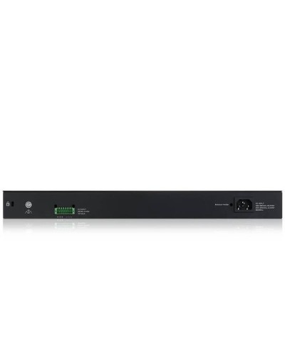 SWITCH L3 24P 2P5G POE 4SFP