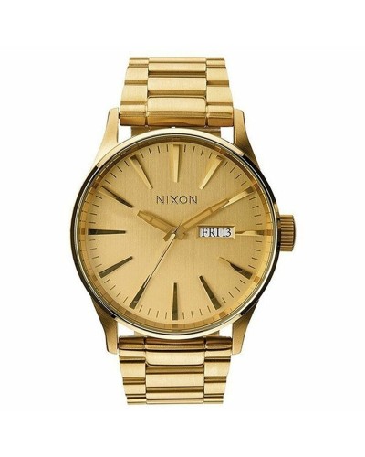Nixon Sentry SS Oro: Reloj de Hombre Elegante en Acero Inoxidable Dorado
