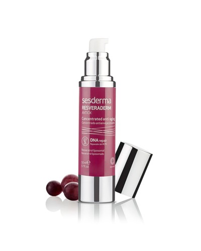 Föryngrande behandling Resveraderm Sesderma (50 ml)