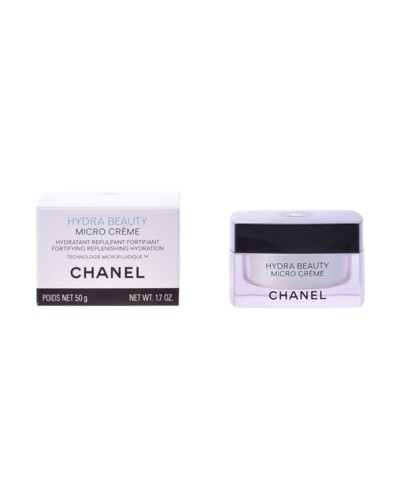 Voide pienillä kameliakuplilla Hydra Beauty Chanel 50 g