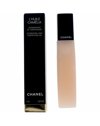 Chanel Huile Camélia: Nährendes Nagelöl – Nagelpflege
