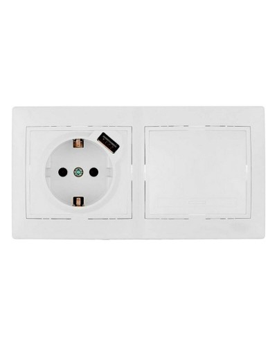 Solera 16A White Flush Mount Electrical Plug
