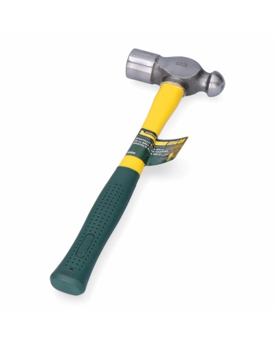 Martillo Mota MB08: martillo robusto y versátil para trabajos de albañilería.
