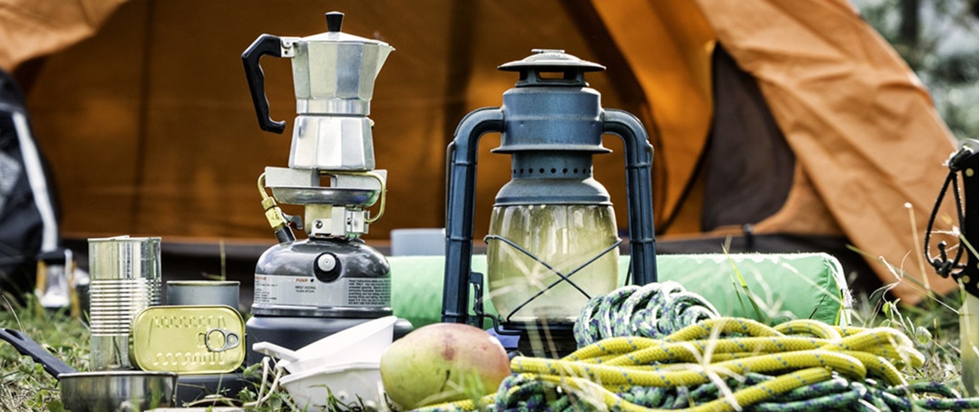 CAMPING AND MOUNTAIN ACCESSORIES