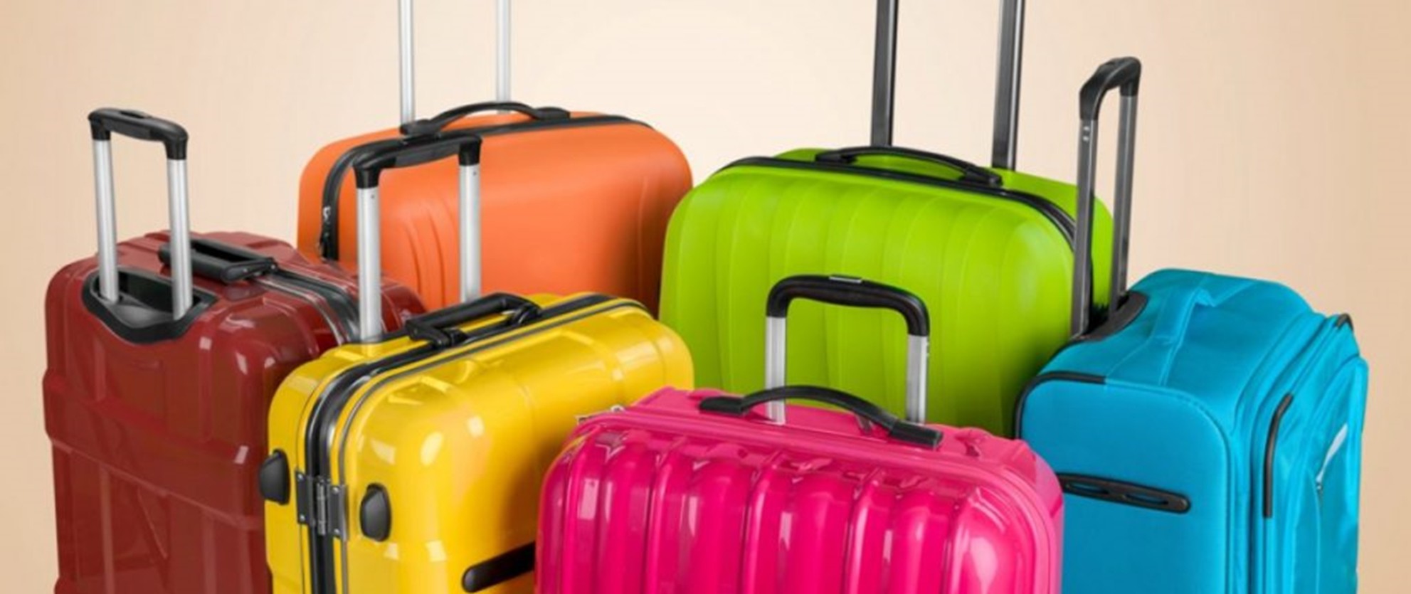 SUITCASES AND HAND LUGGAGE